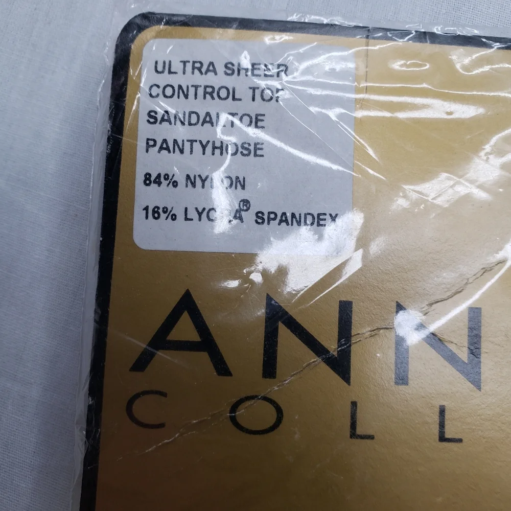 Ann Taylor Ivory Control Top Pantyhose Ultra Sheer Size D